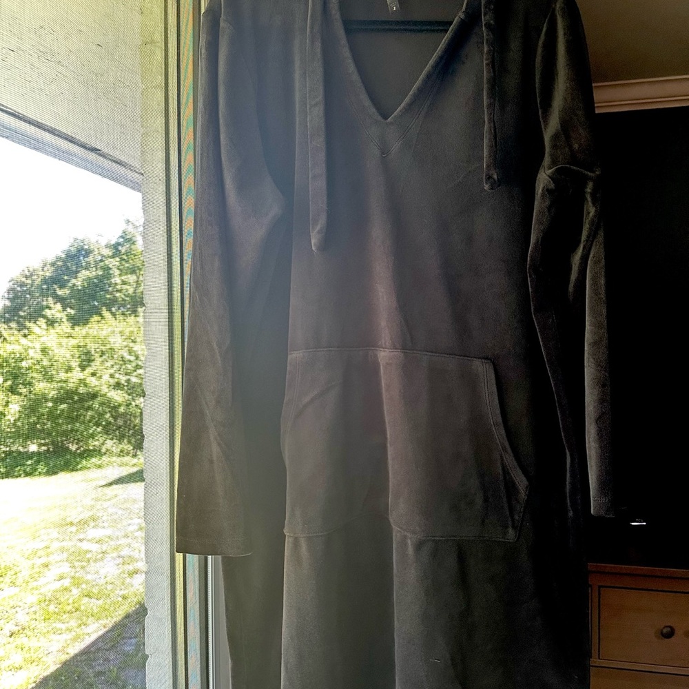 Torrid Black Sleepwear Top